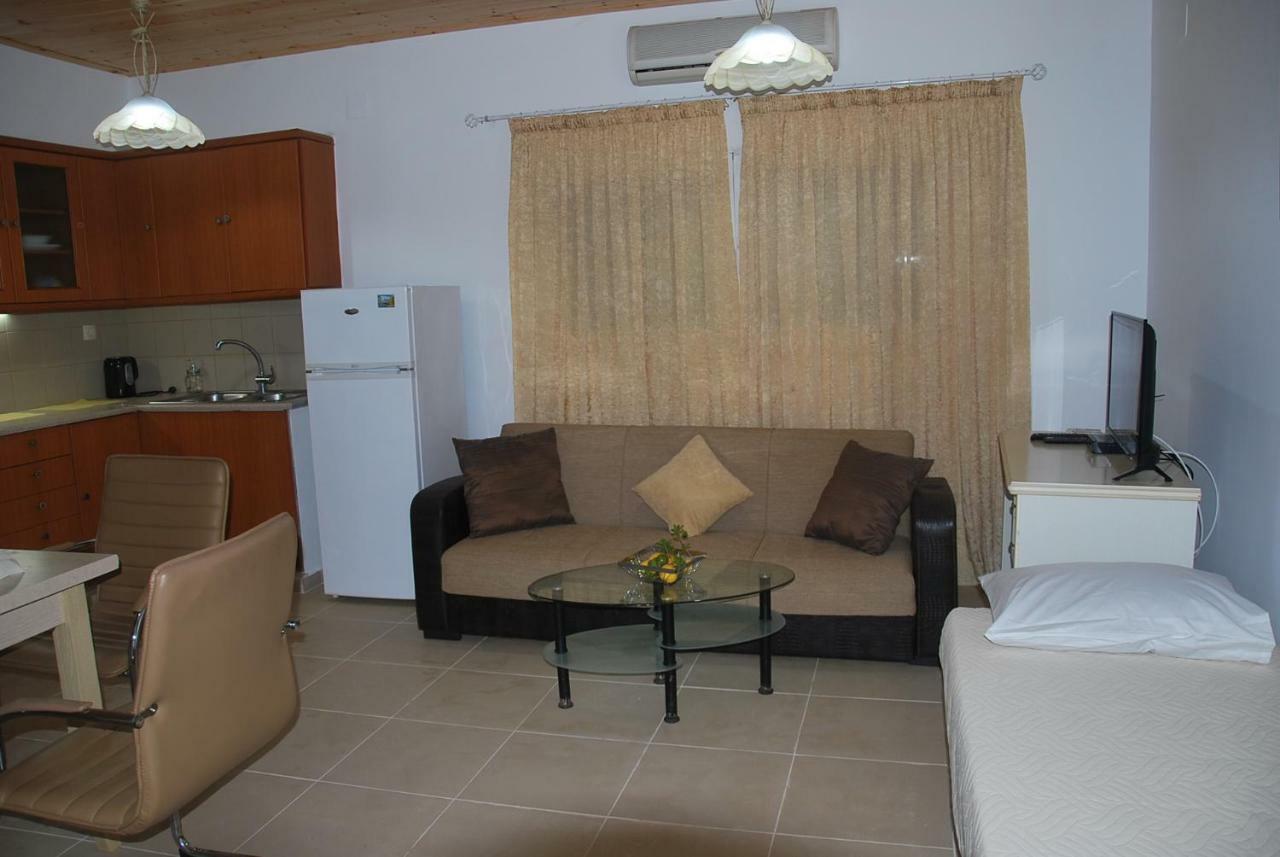 Laskas Apartment Stalís Ngoại thất bức ảnh